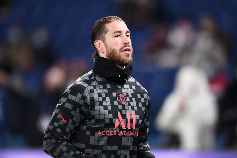 Sergio Ramos wacht nieuwe domper in ellendig debuutseizoen bij PSG