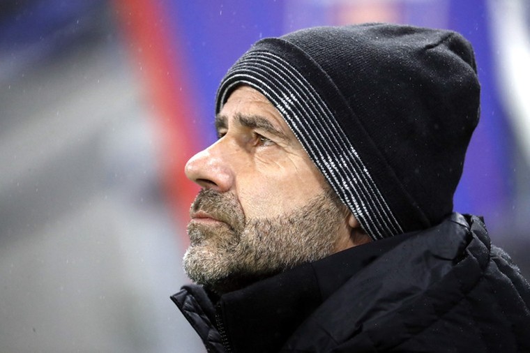 Bosz draait er na transfer niet omheen: ‘Ik denk niet dat hij dat kan’