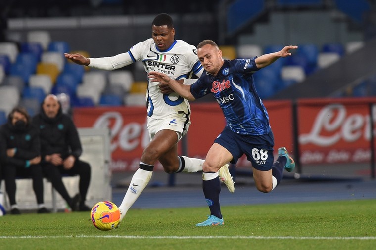 Dumfries vergeleken met Maicon na overtuigend optreden in topper