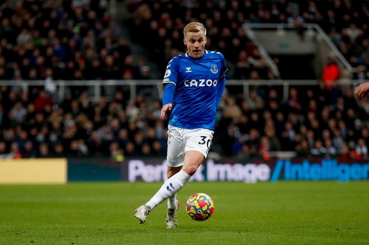 Lampard lyrisch over Van de Beek: ‘Een speler voor de absolute top’