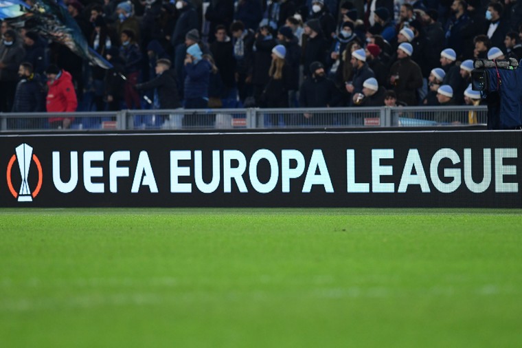 ‘UEFA grijpt hard in: Spartak Moskou verbannen uit Europa League’