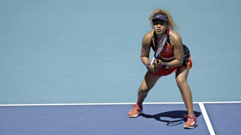 Naomi Osaka wint in Miami na gesprek met therapeut