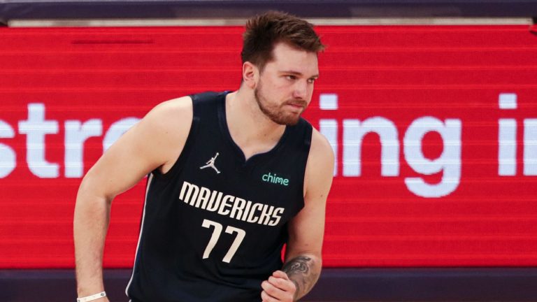 NBA: Heat en Mavericks naar play-offs, record Suns