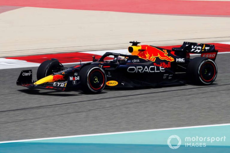 Verstappen tweede in F1-testdag Bahrein, Sainz zet Ferrari bovenaan