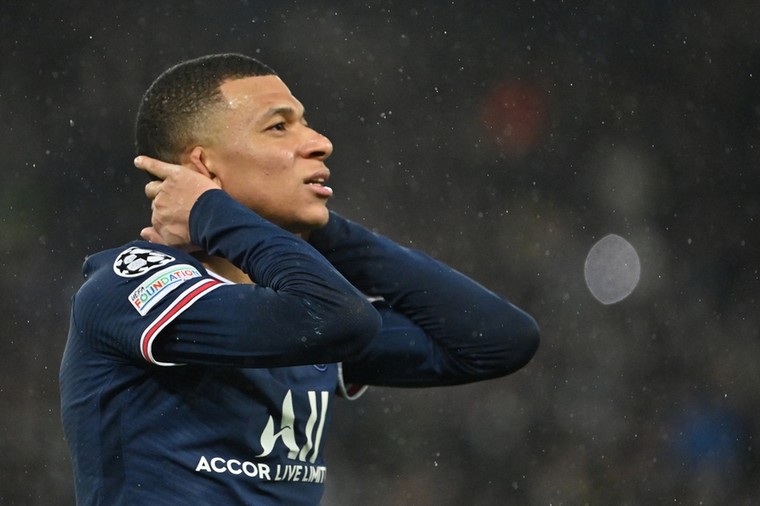 Zorgen bij PSG om Mbappé in aanloop naar return tegen Real Madrid