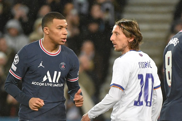 Modric brandt zijn vingers niet aan Mbappé-speculaties