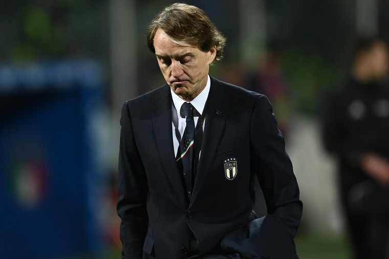 Italiaanse bond en Mancini vervolgen samenwerking na WK-debacle