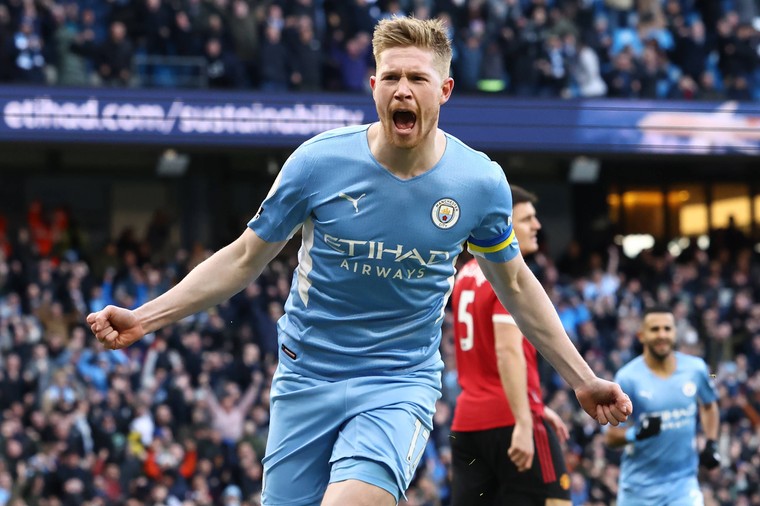 De Bruyne en Mahrez slopen Manchester United in eenzijdige derby