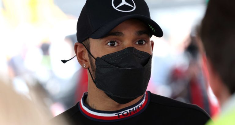 Hamilton: ‘Ik bepaal zelf wanneer het klaar is’