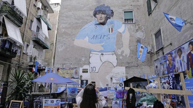 Medisch team dat overleden Maradona behandelde, aangeklaagd door Argentijns OM