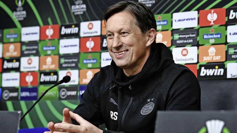 Bild: PSV-coach Roger Schmidt definitief trainer van Benfica