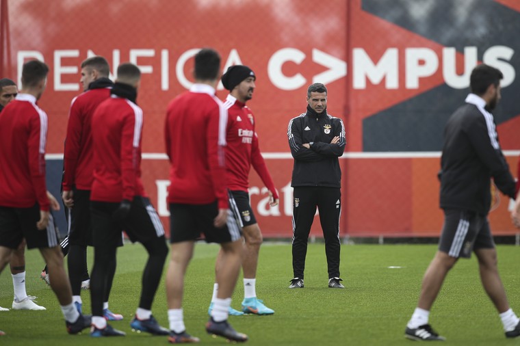 Vertrouwen bij Benfica: ‘We versloegen Ajax, Liverpool kunnen we ook bedwingen’