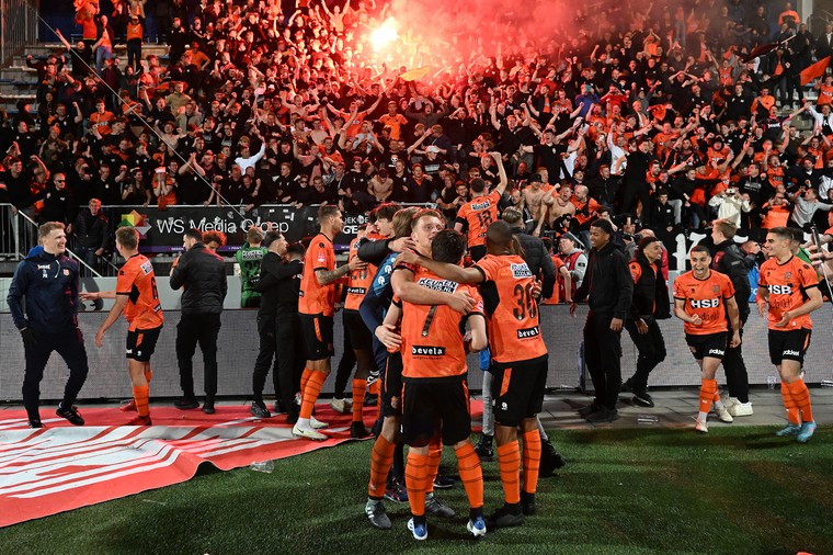 FC Volendam na dertien jaar terug in Eredivisie