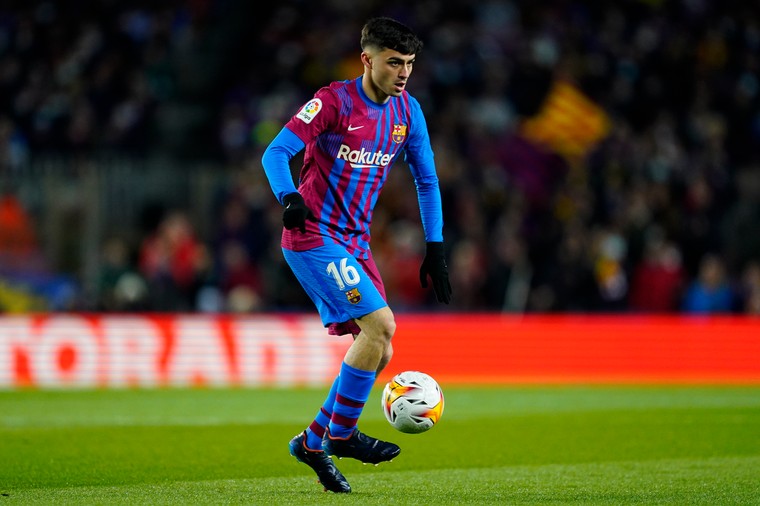 Toverende Pedri sloopt Sevilla-muur en wijst Barça de weg naar plek twee