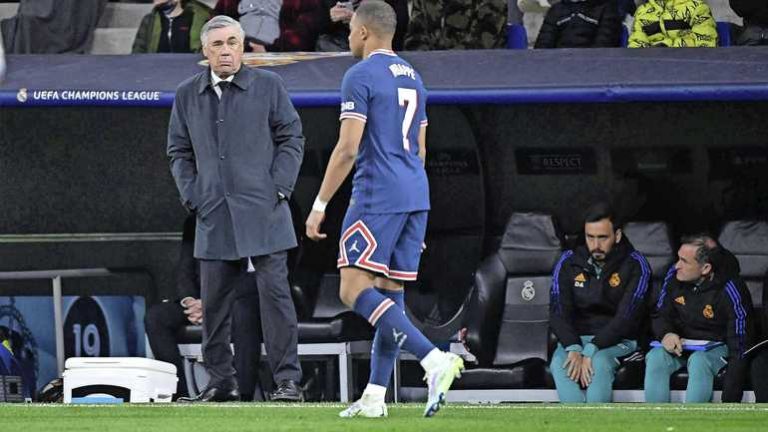 Real Madrid-trainer Ancelotti trekt wenkbrauw op na mislopen Mbappé