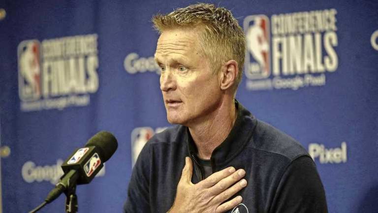 Topcoach NBA woest na bloedbad Texas: ’Wanneer doen we iets!?’