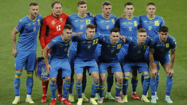 Oekraïne kan zich in oorlogstijd plaatsen voor WK voetbal: ‘Voor onze soldaten’