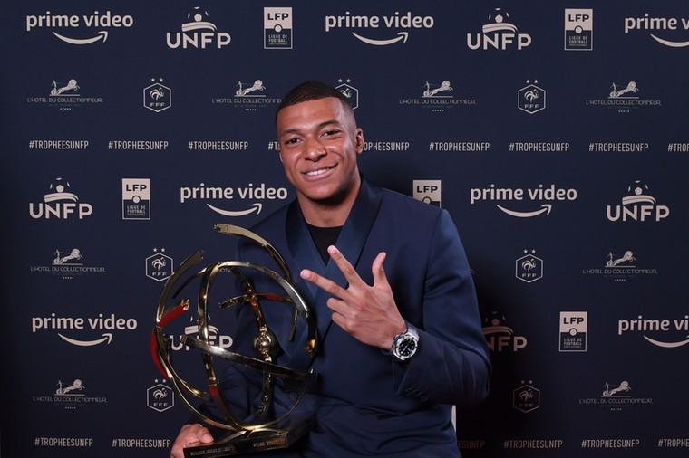 ‘Mbappé blijft bij keuze voor Real ondanks betere aanbieding PSG’