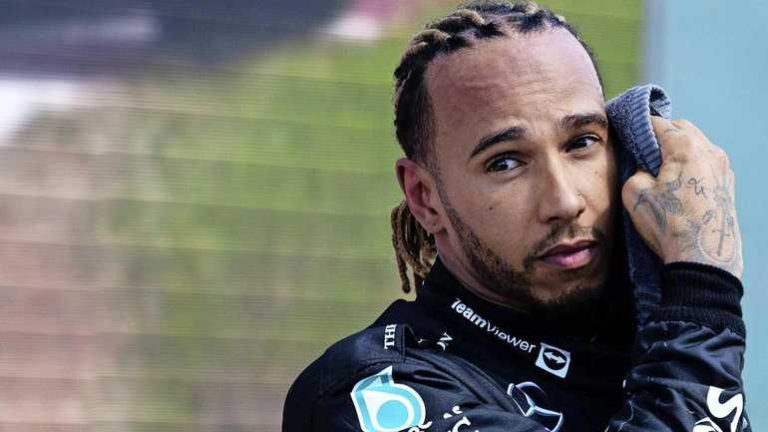 F1 en Mercedes veroordelen ’racistisch taalgebruik’ Piquet, Hamilton reageert