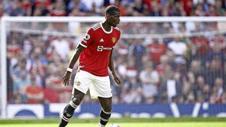 Paul Pogba als held onthaald in Guinee door duizenden fans