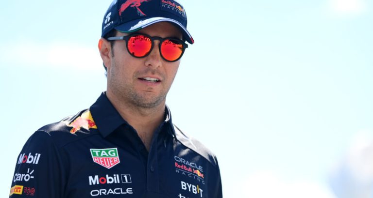 Pérez erop gebrand om ‘dingen recht te zetten’ in Silverstone