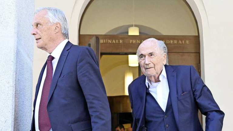 Advocaat pleit voor vrijspraak Blatter in fraudezaak