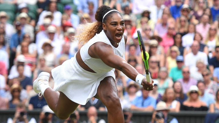 Serena Williams maakt na lange afwezigheid op Wimbledon haar rentree