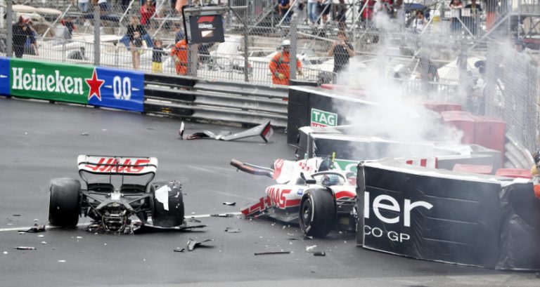 ‘Schumacher kost Haas miljoenen’: druk op Duitser neemt toe na kostbare Monaco-crash