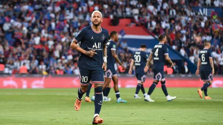 ’Clausule in contract maakt vertrek Neymar bij PSG onmogelijk’