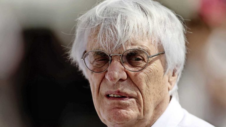 Bernie Ecclestone komt terug op uitspraken over Poetin: ’Gezegd zonder nadenken’