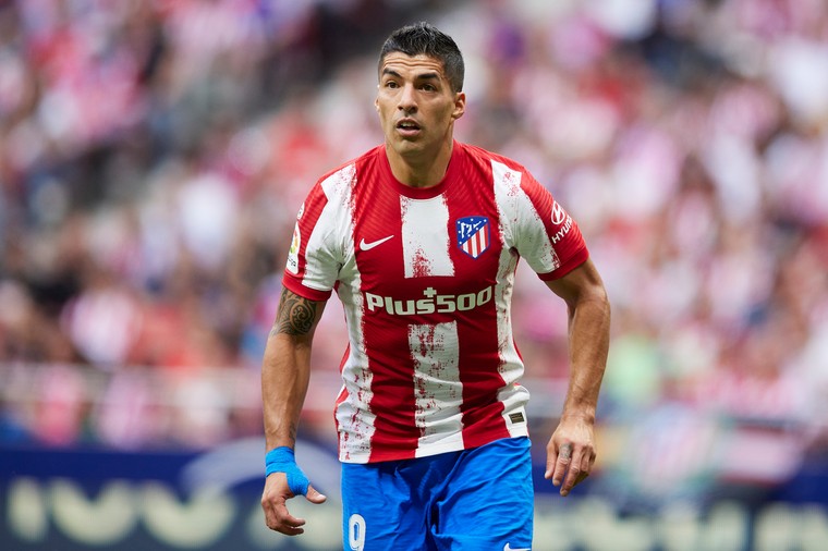 Suárez stelt Argentijnen teleur en vervolgt zoektocht naar nieuwe club