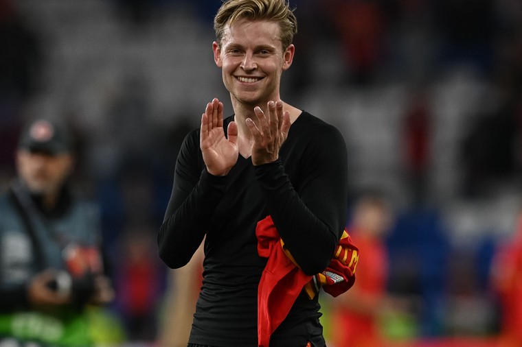 Manchester United geeft gas bij en stuurt De Jong-delegatie op pad