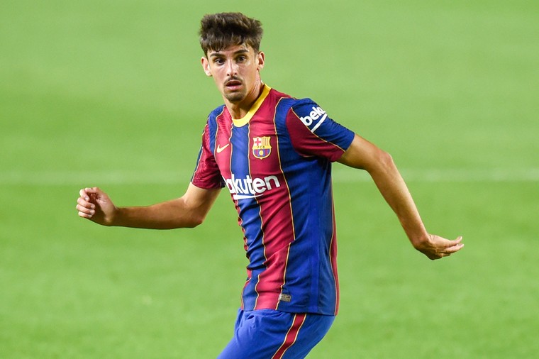 Barça gaat verder met schoonmaak en loost Portugese aanvaller