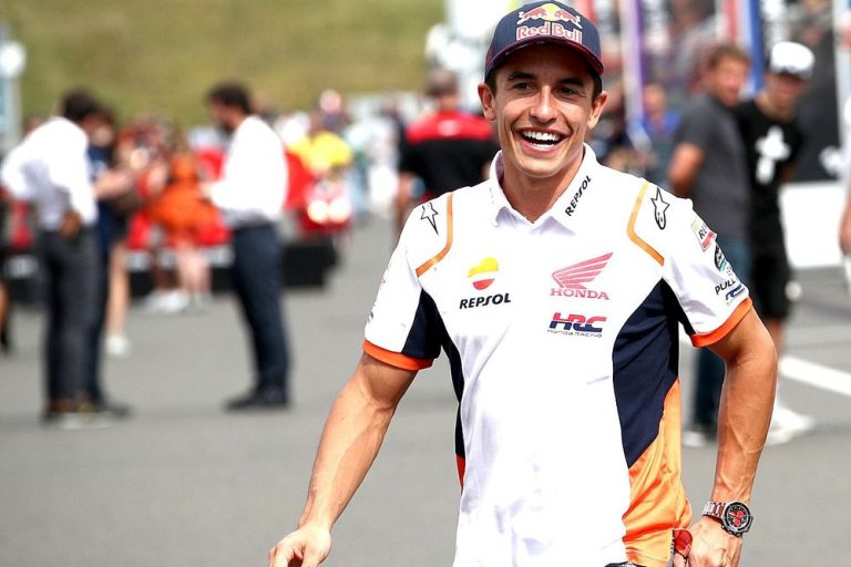 Goed nieuws voor Marquez: “Bot weer volledig aan elkaar gegroeid”