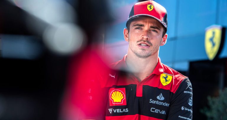 Leclerc ziet titelkansen slinken: ‘Het ziet er erg lastig uit, maar ik blijf mijn best doen’