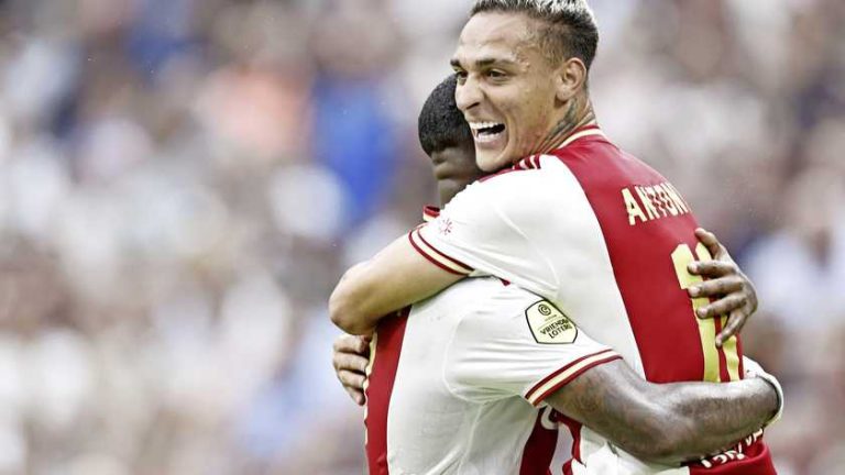Clubs bevestigen overgang Antony van Ajax naar Manchester United