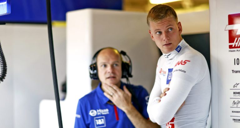 ‘Schumacher en Ferrari eind 2022 uit elkaar, toekomst bij Haas onzeker’