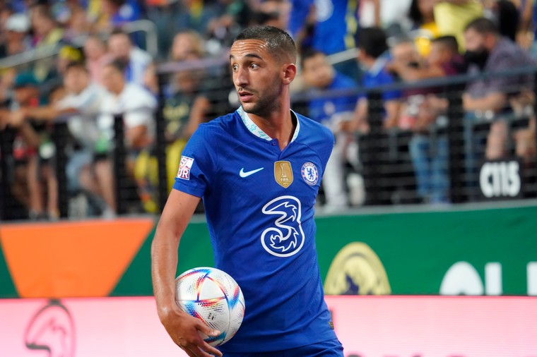 Transfer Ziyech naar Ajax momenteel ver weg