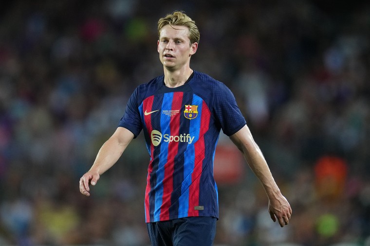 ‘Maximale spanning’: Frenkie de Jong houdt voet bij stuk