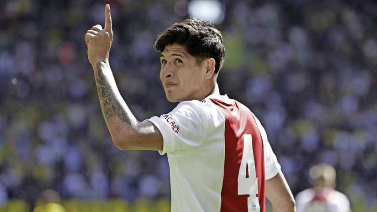 Alvarez moet bij Ajax blijven