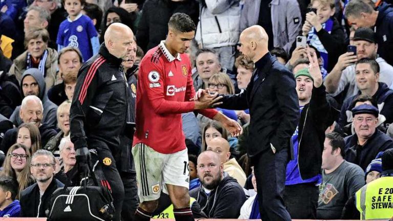 Ten Hag pakt met United punt bij Chelsea na sensationele slotfase