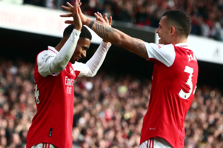 Prachtige rentree voor Nelson bij ruimste Arsenal-zege van 2022