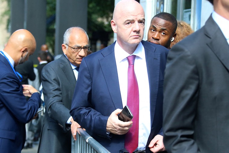 FIFA betaalt clubs 215 miljoen voor WK-deelnemers