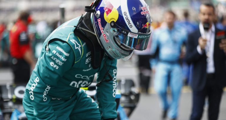 Vettel hoopt dat Verstappen voor zestien zeges in één seizoen gaat