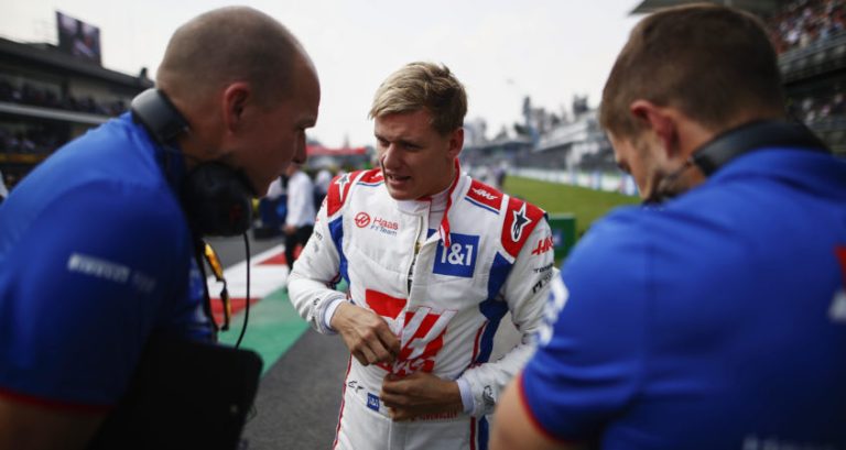 Schumacher mag hoop houden: op reservelijst bij Williams indien plan met Sargeant niet doorgaat