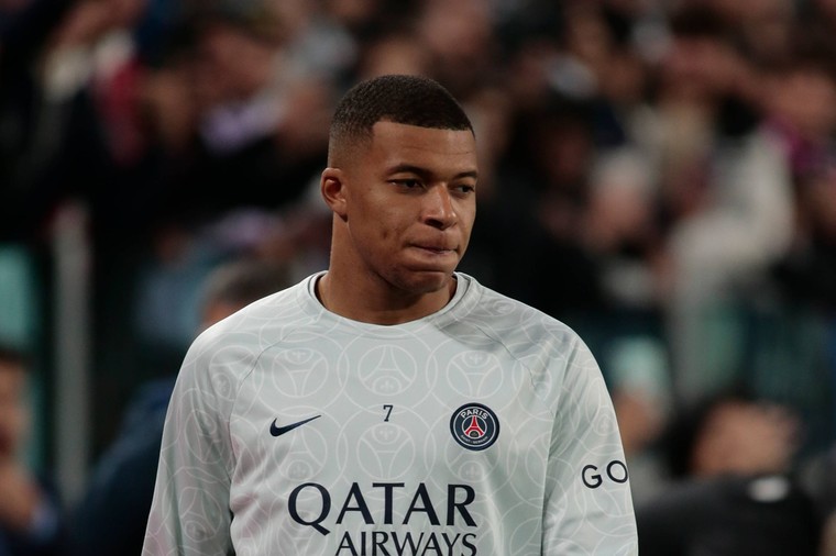 Ibrahimovic waarschuwt Mbappé: ‘Je bent nooit groter dan een club’