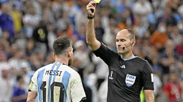 Nederland-Argentinië was laatste duel Lahoz op dit WK, Makkelie blijft