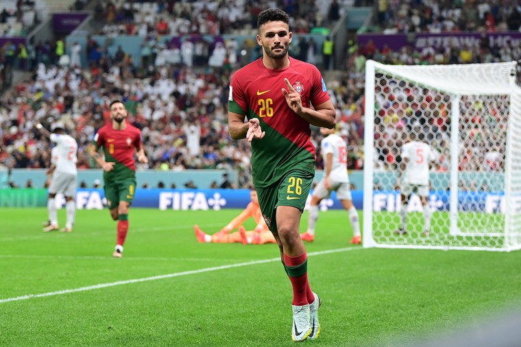 Portugal maakt zonder Ronaldo veel indruk tegen Zwitserland