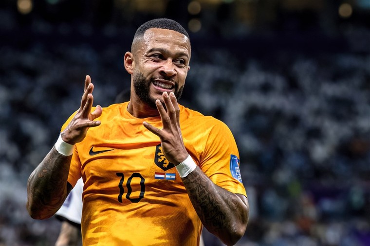 ‘Barcelona plaatst door Newcastle begeerde Memphis in etalage’