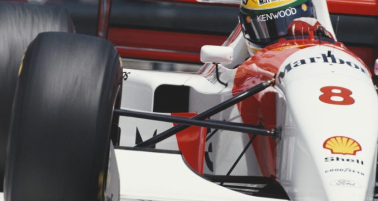Braziliaanse acteur kruipt in de huid van Senna